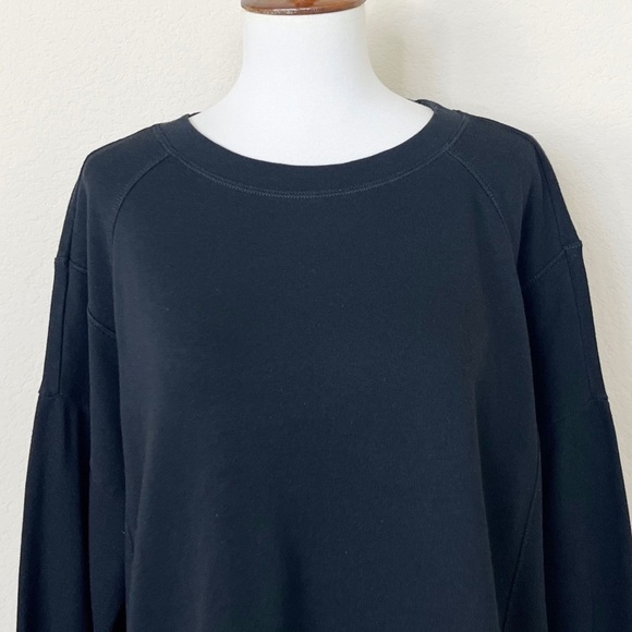 Sweaty Betty After Class Black High Low Side Slit Sweatshirt Thumb Holes Medium - Picture 4 of 12